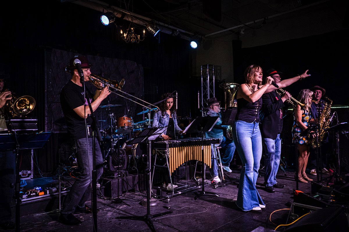 Delirium Street Party Brass